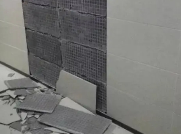 铜山瓷砖空鼓维修公司分享下铜山墙砖松动维修的知识